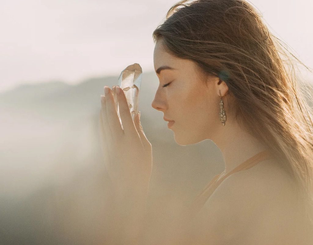 Cleansing crystals with visualization